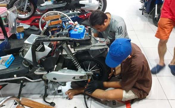 Học Sửa Xe Đạp Điện Có Khó Không? Lộ Trình Cho Người Mới Bắt Đầu